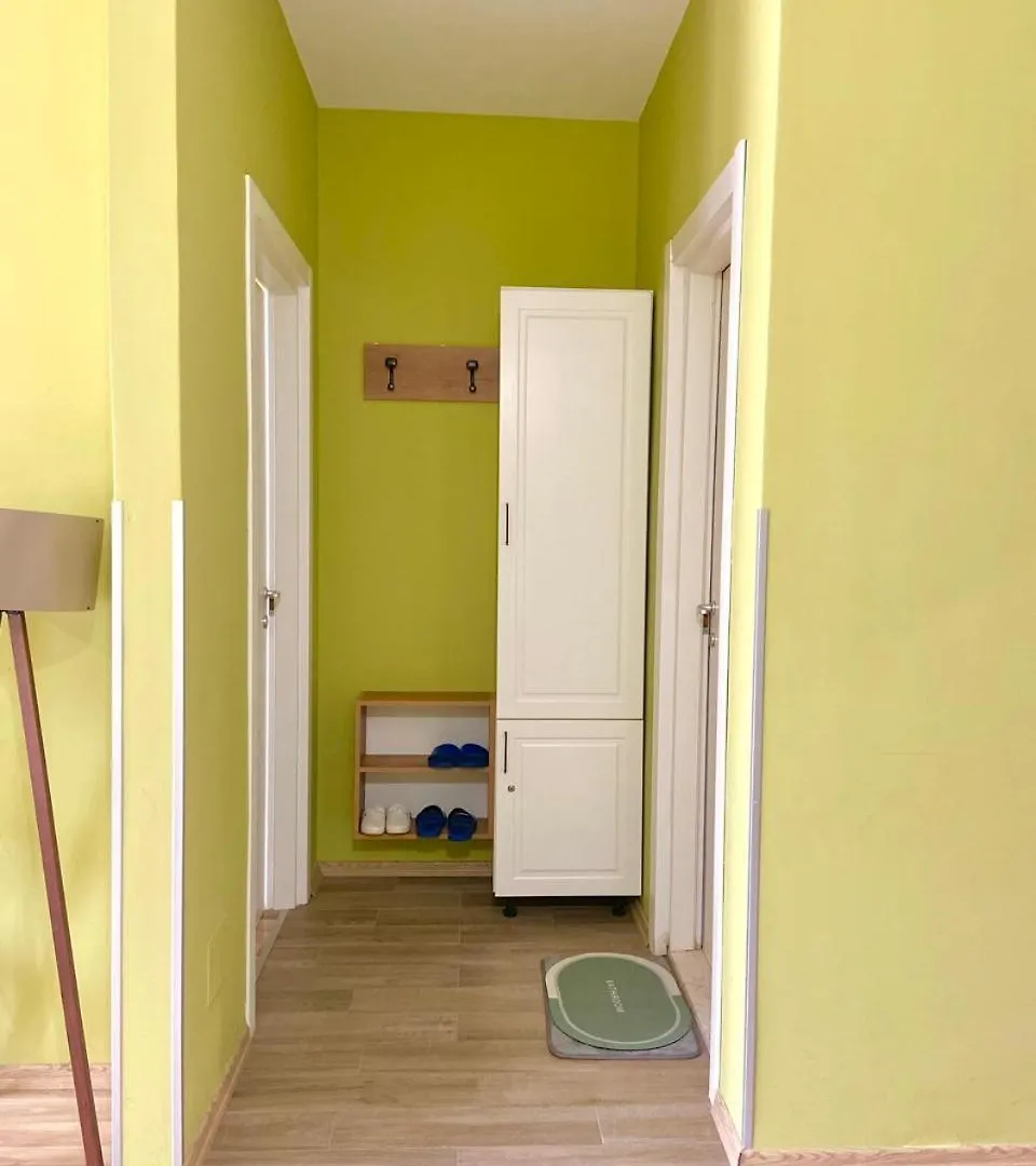 Cozy Stay Apartment Tirana 0*,